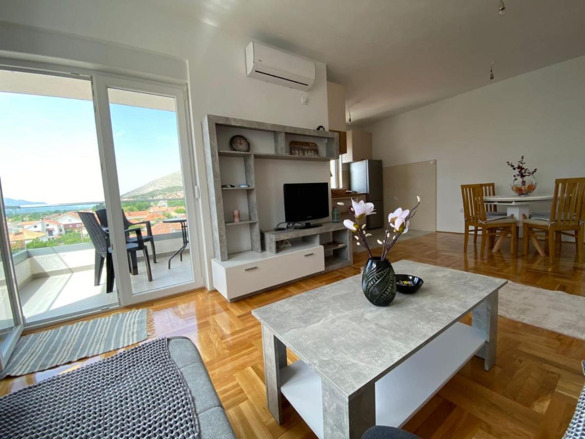 Apartman Sunny Day Τρέμπινιε Εξωτερικό φωτογραφία