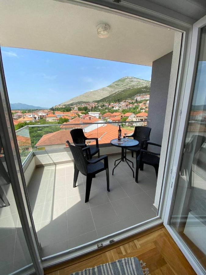 Apartman Sunny Day Τρέμπινιε Εξωτερικό φωτογραφία